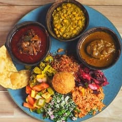 シナモンガーデン RICE & CURRY 四ツ谷店