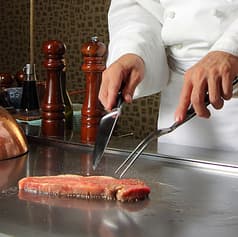 パレスホテル大宮 和食堂 鉄板焼 和 NAGOMI
