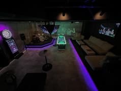 Bar Garage