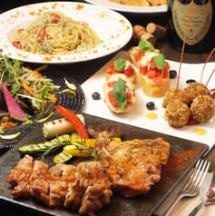 A.bleu dine&bar
