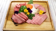 肉菜工房うしすけ 多摩店