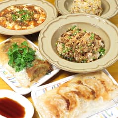 餃子酒場 小木屋
