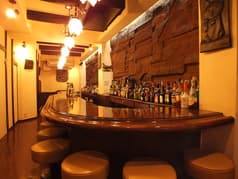 Lounge Bar 瑠璃