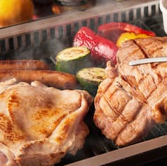 肉バル カンパイ 新宿店