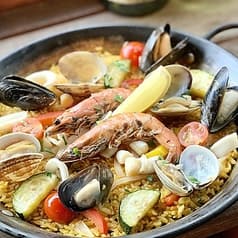 国産牛&ソムリエ厳選ワイン シブヤバル209 渋谷バル209