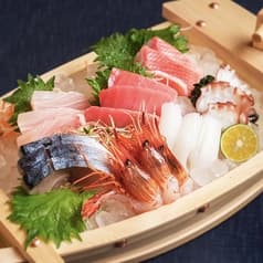 魚まみれ 眞吉 原宿店