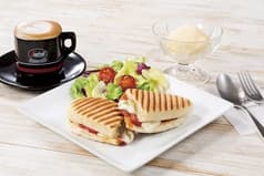 セガフレード・ザネッティ・エスプレッソ 広尾ガーデンヒルズ店