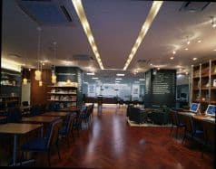 TOKYO People's Cafe 駒沢店
