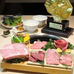WAGYU EN ASAKUSA ワギュウ エン アサクサ