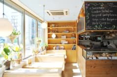 SINCERE GARDEN CAFE シンシア ガーデン カフェ