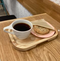 Cindi Roast & Brew シンディ ローストアンドブリュー