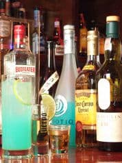 Bar BUBBLES 213