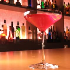 BAR 桜井 パイプのけむり