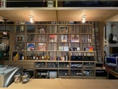 B.W.Records&Bar