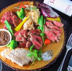 シャルキュトリー&バー グランクール