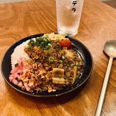 お酒とスパイス カンテラ