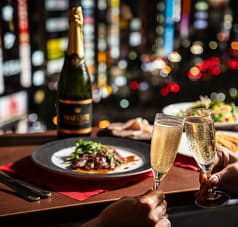瓦 ダイニング kawara CAFE&DINING 新宿東口店