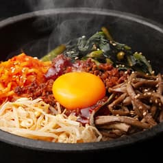 韓国家庭料理 豚ブザ 新宿店