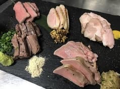 肉と小料理の酒場 はなれ