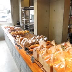 ゴンノ ベーカリー マーケット gonno bakery market