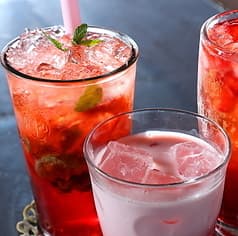 Bar+Dining Aw z バープラスダイニングアーズ