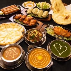 肉&チーズ ダイニングバー エベレスト キッチン