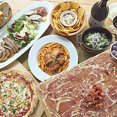 ワインの酒場ディプント西新宿一丁目店