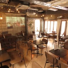 東京基地 離 スペイン坂店