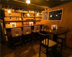 日本酒バル 新家