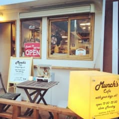 Cafe Munch s カフェ マンチーズ