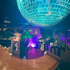 ピアノ&レストランバー サニーサイド